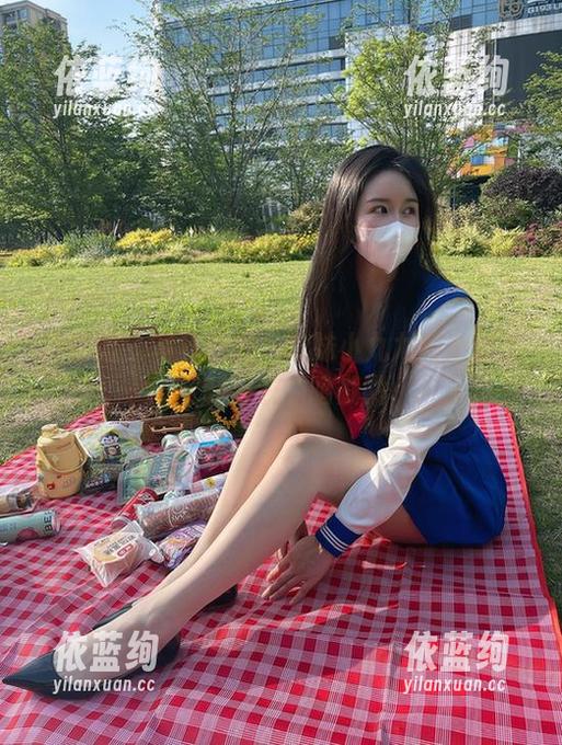 软妹小九九 微密圈 - 写真时间:软妹小九九和她那件定制毛衣的暗戳戳