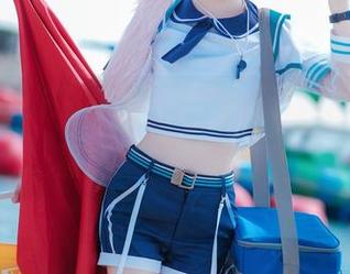 “金鱼yui”在线，清纯美图流出，干脆直接来一轮打击？