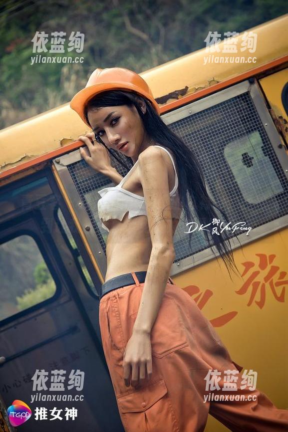 青豆客-欧尼anne 青豆客 - 欧尼anne和她的白衬衫,轻松到让我想分享个免费的套图链接。