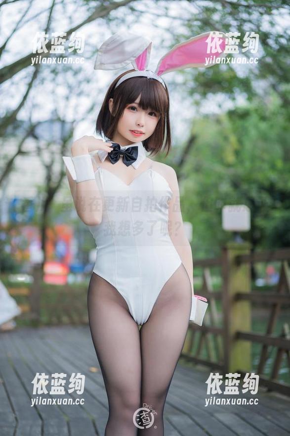 香川澪虽说在更新自拍作品，但咋就总让我想多了呢？