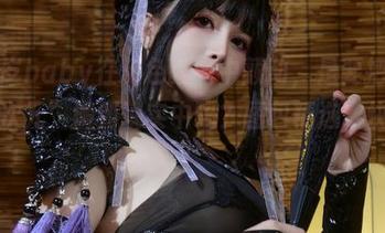 鹿八岁baby在粉色睡衣中颤动，是要把“可爱二次元”搬到现实中吗？图包精选，快来看！